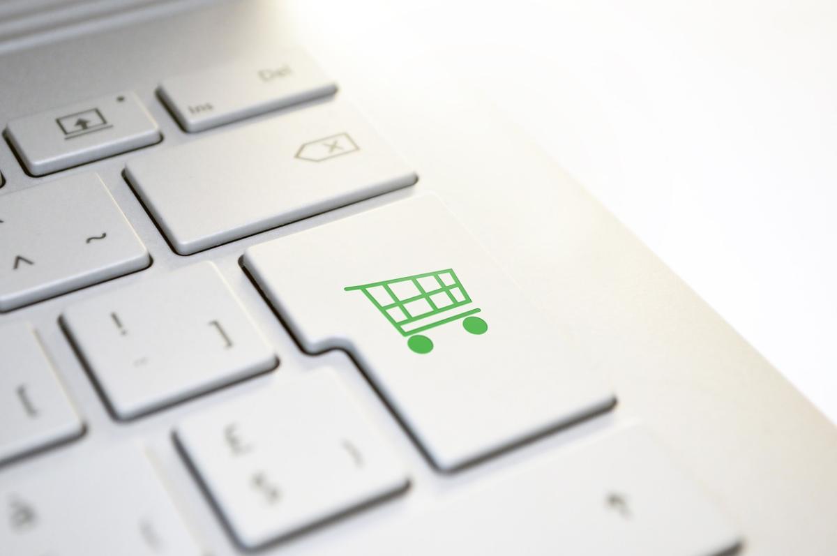 Réussir le lancement de votre boutique en ligne : les astuces clés