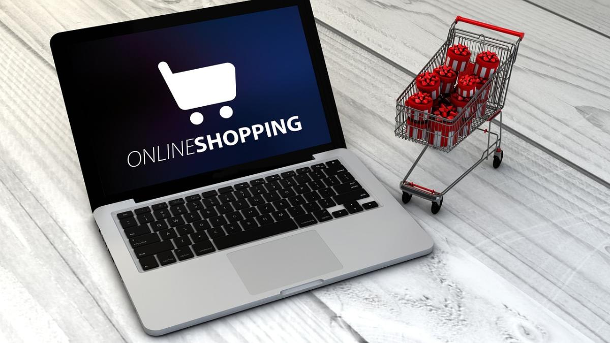 Réussir le lancement de votre boutique en ligne : les astuces clés